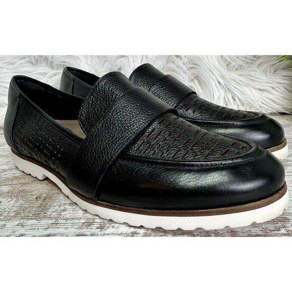 EARTH Loafer Women’s Size 9.5 Black Flat‎ Shoe Masio Leather Perforated Slip On - Picture 3 of 16